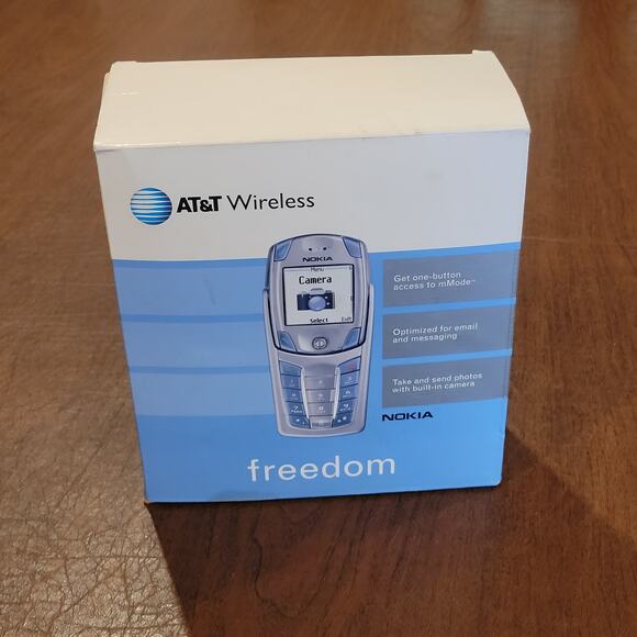 Nokia 6820 Freedom AT&T wireless Rare Flip Smartphone with chargers, box - Picture 2 of 9